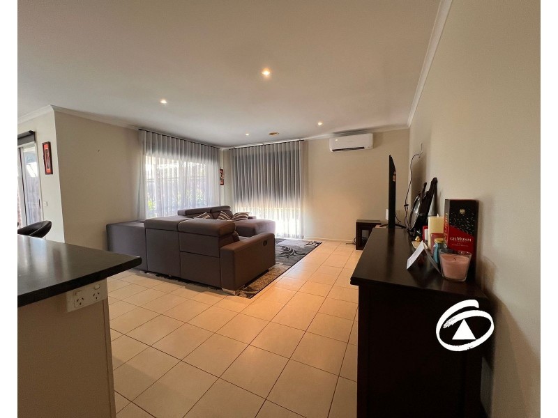17 Sing Crescent, Berwick VIC 3806