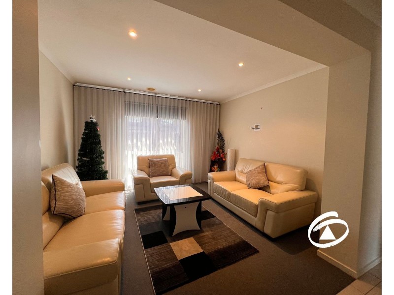17 Sing Crescent, Berwick VIC 3806