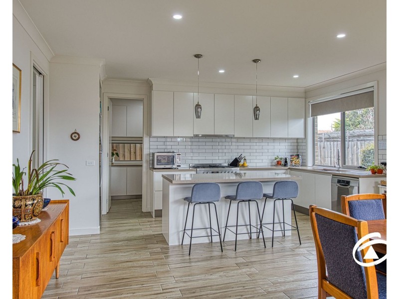 14A Lyle Avenue, Beaconsfield VIC 3807