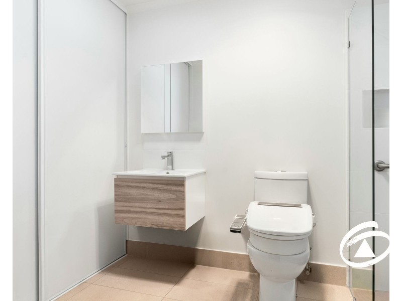 64 The Boulevard, Narre Warren South VIC 3805