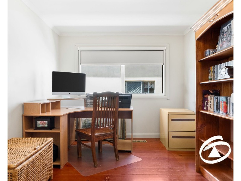 64 The Boulevard, Narre Warren South VIC 3805