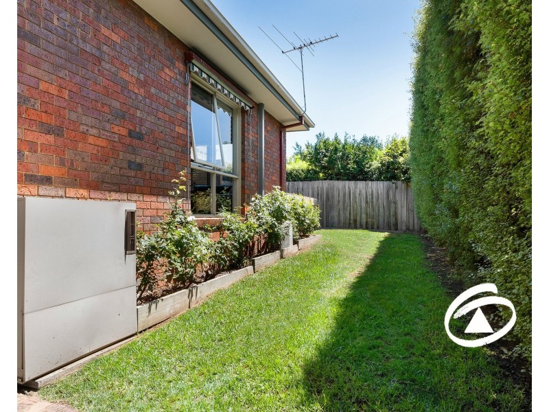 64 The Boulevard, Narre Warren South VIC 3805