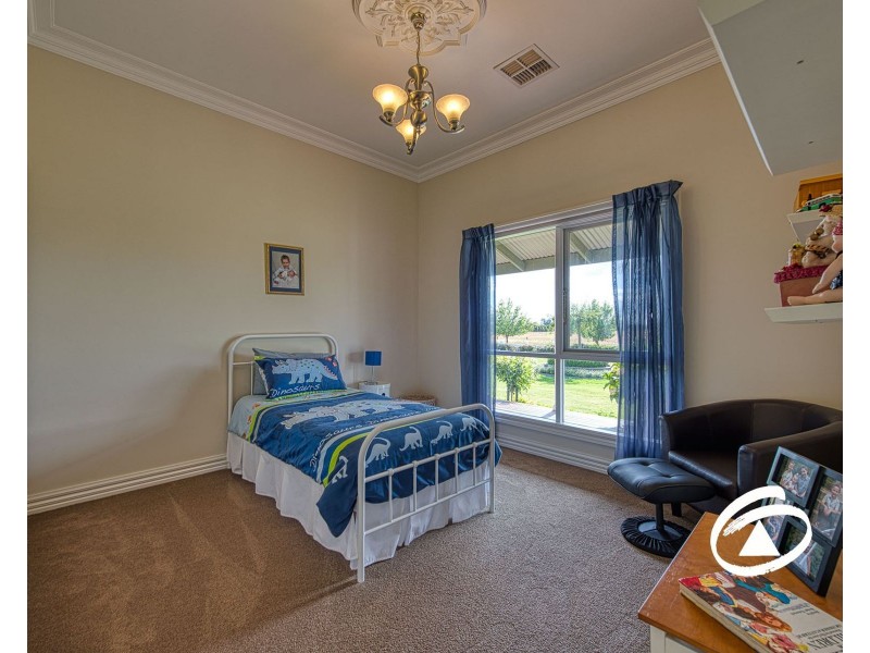 185 Browning Road, Nar Nar Goon VIC 3812