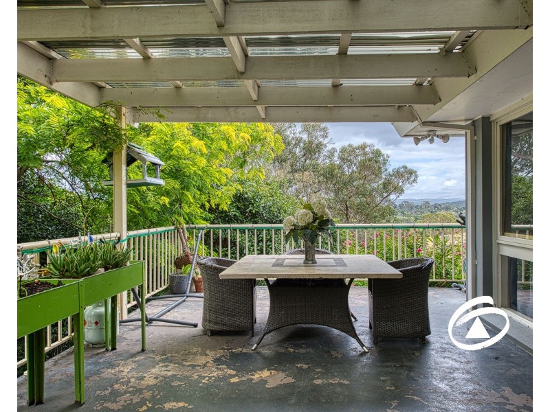 98 Payne Road, Beaconsfield VIC 3807