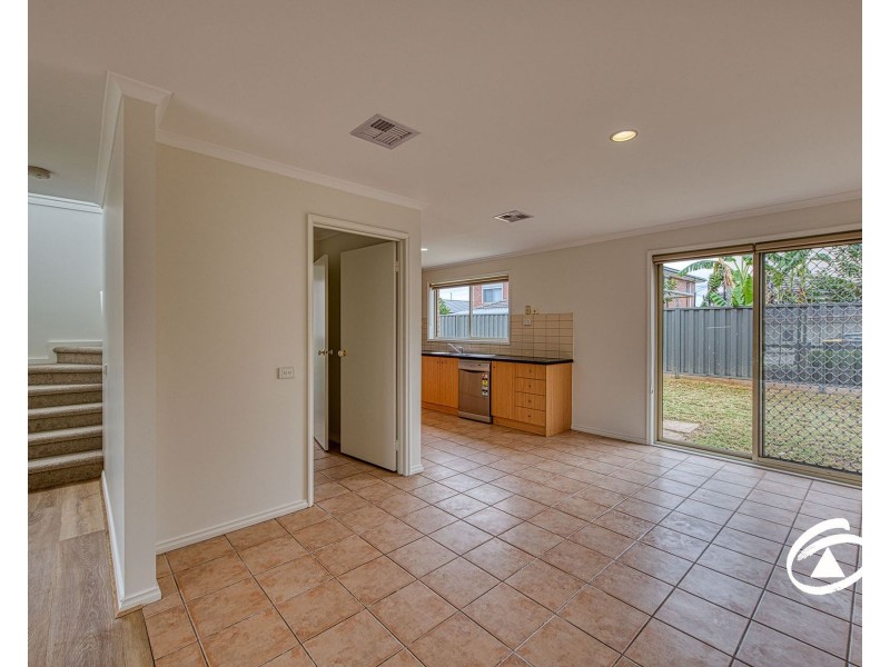 27/36-40 Hennessy Way, Dandenong North VIC 3175