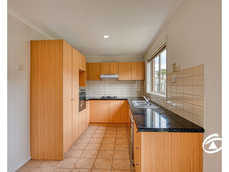 27/36-40 Hennessy Way, Dandenong North VIC 3175