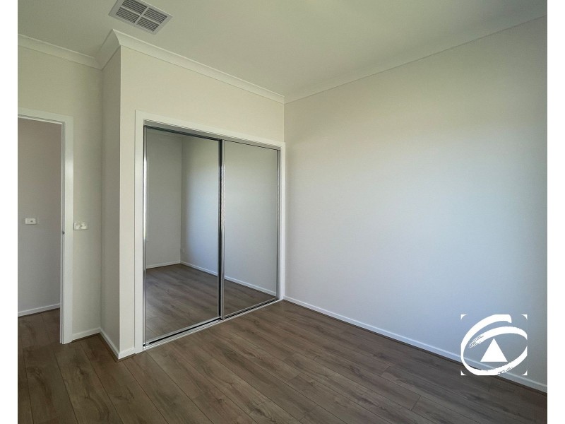 26 Cactus Drive, Clyde VIC 3978