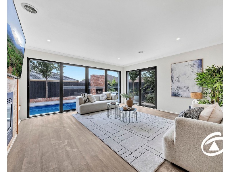 5 Honey Court, Berwick VIC 3806