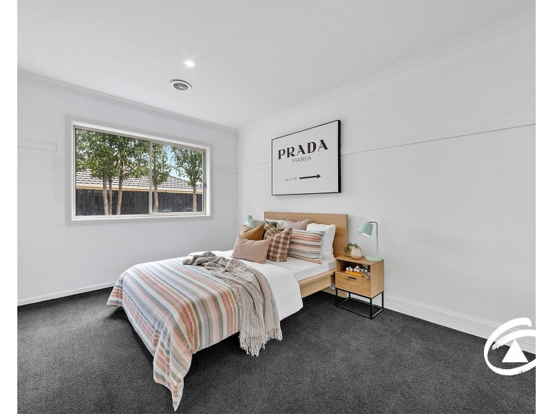 5 Honey Court, Berwick VIC 3806