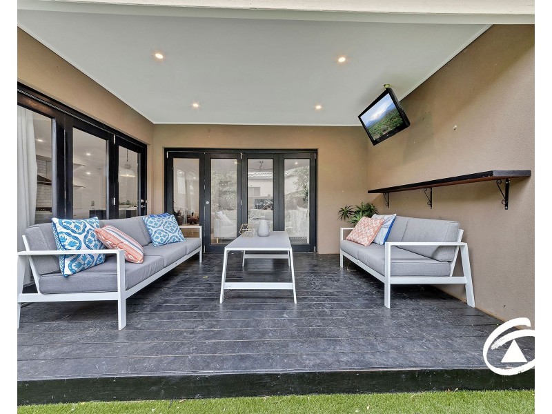 5 Honey Court, Berwick VIC 3806