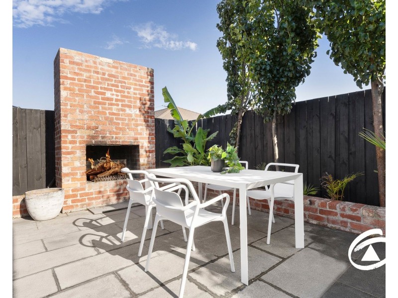 5 Honey Court, Berwick VIC 3806