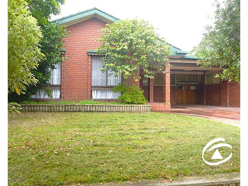 26 Meadow Wood Walk, Narre Warren VIC 3805