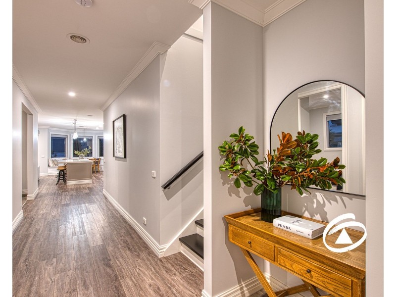 15 Axnick Rise, Officer VIC 3809