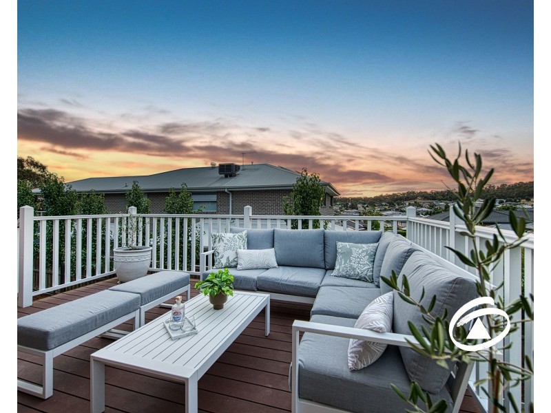 15 Axnick Rise, Officer VIC 3809