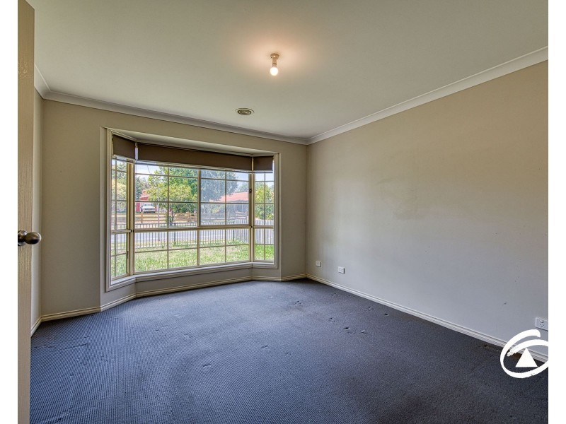 52A Lesdon Avenue, Cranbourne VIC 3977