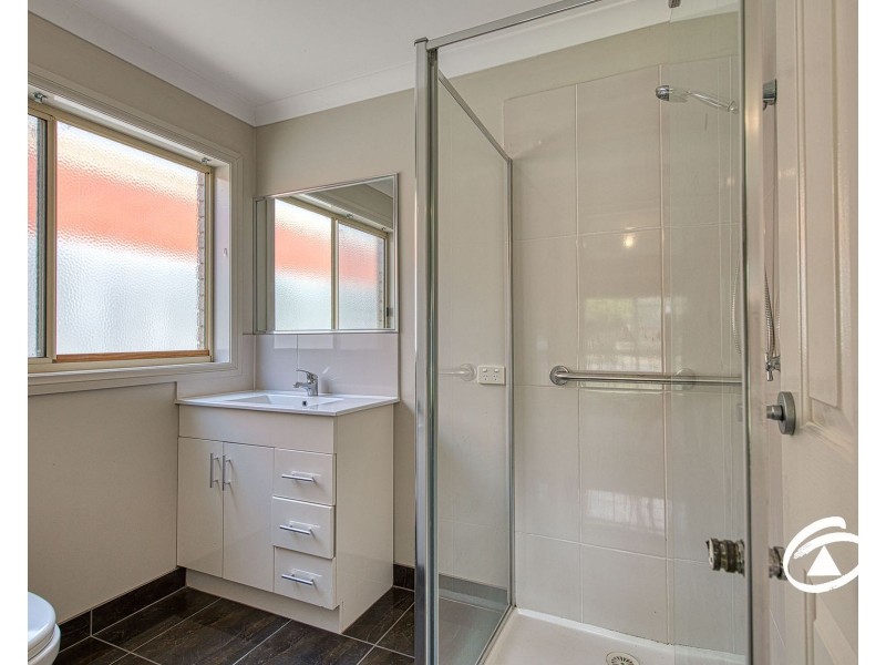 52A Lesdon Avenue, Cranbourne VIC 3977