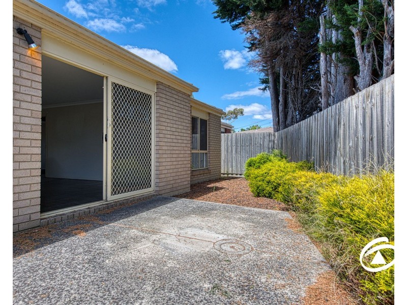 52A Lesdon Avenue, Cranbourne VIC 3977