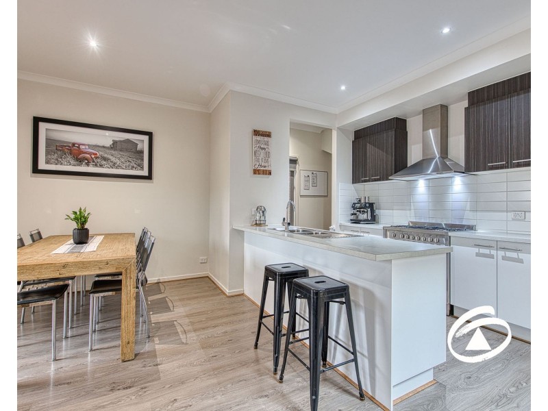 383 Rix Road, Officer VIC 3809