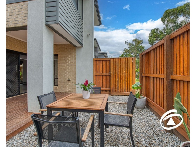 383 Rix Road, Officer VIC 3809