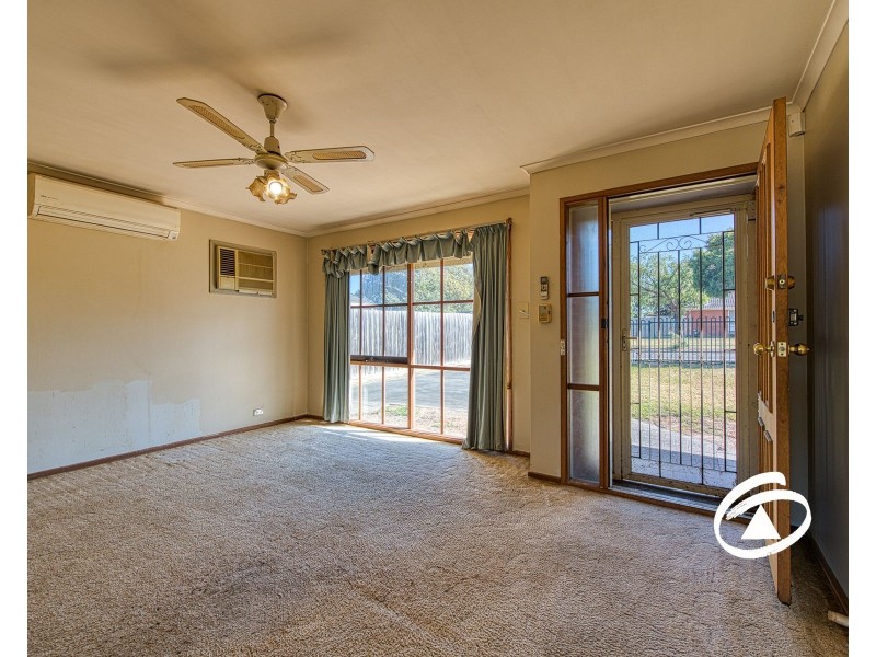 86 Cairns Road, Hampton Park VIC 3976