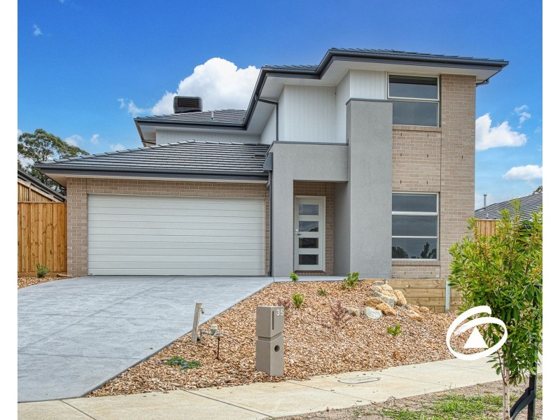 35 Allan Close, Pakenham VIC 3810