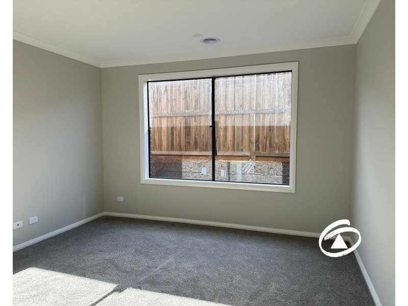 14 Salisbury Avenue, Warragul VIC 3820