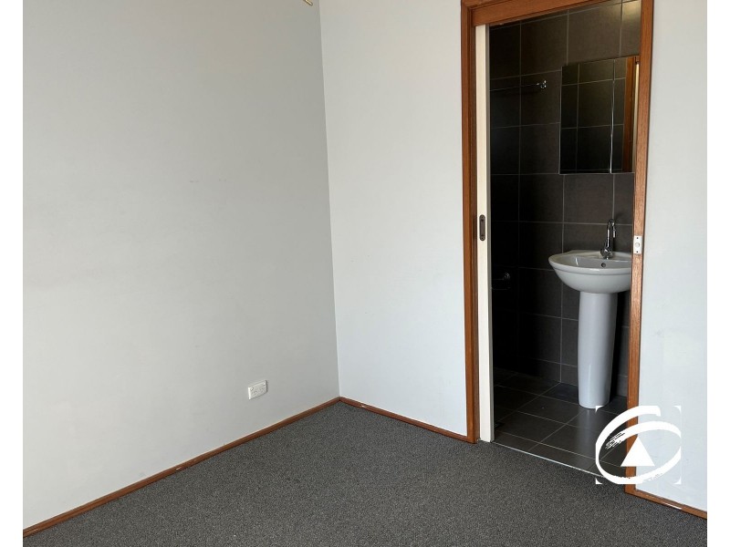 22 Garryowen Crescent, Narre Warren VIC 3805