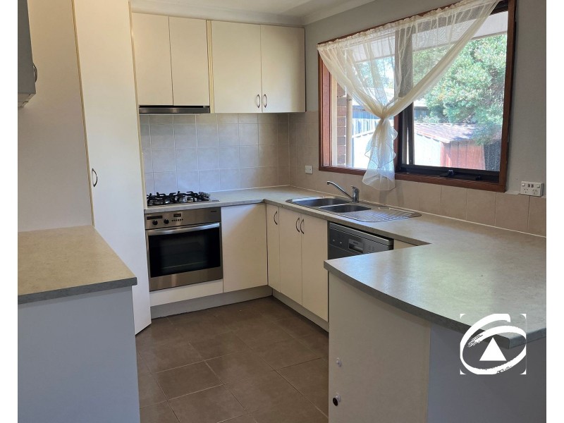 22 Garryowen Crescent, Narre Warren VIC 3805