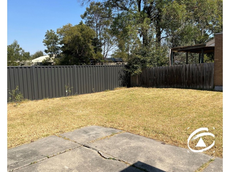 22 Garryowen Crescent, Narre Warren VIC 3805