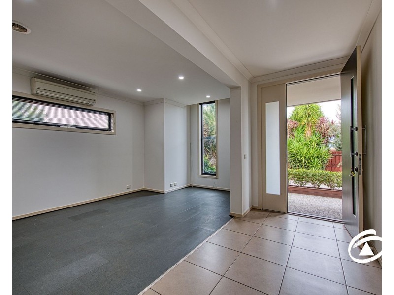 5 Rubina Court, Berwick VIC 3806