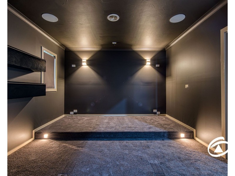 5 Rubina Court, Berwick VIC 3806