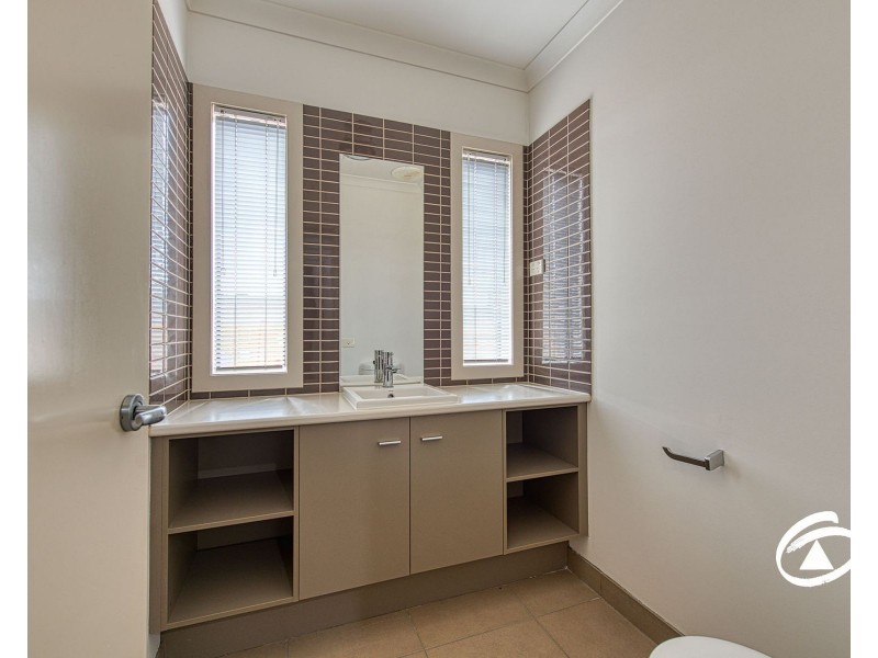 5 Rubina Court, Berwick VIC 3806