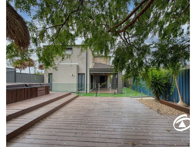 5 Rubina Court, Berwick VIC 3806