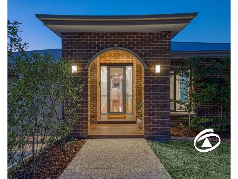 5 Rutland Road, Berwick VIC 3806