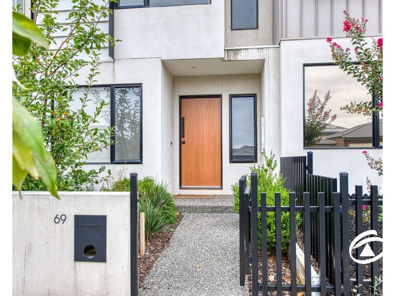 69 Marlborough Road, Berwick VIC 3806