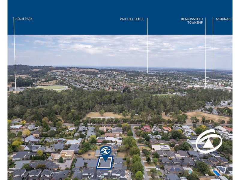 2/8 Castlegate Place, Berwick VIC 3806