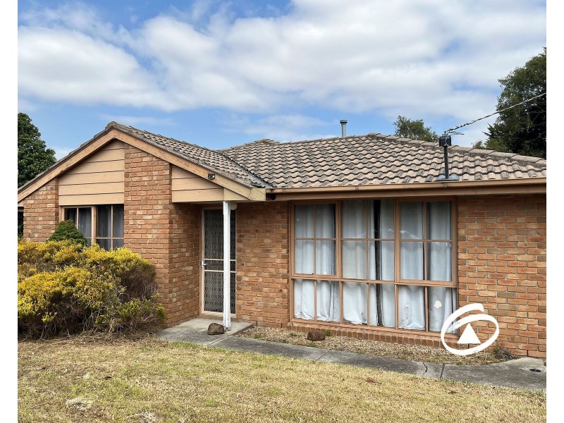 130 Warana Drive, Hampton Park VIC 3976