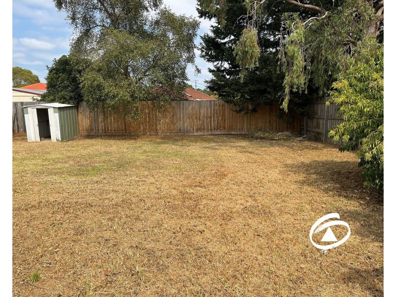 130 Warana Drive, Hampton Park VIC 3976