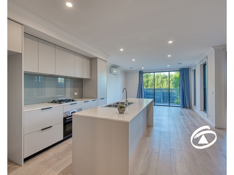 71 Billy Buttons Drive, Narre Warren VIC 3805