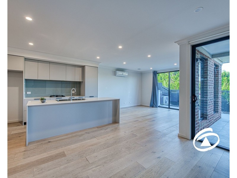 71 Billy Buttons Drive, Narre Warren VIC 3805