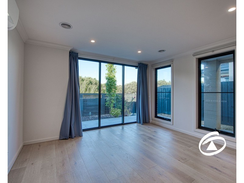 71 Billy Buttons Drive, Narre Warren VIC 3805