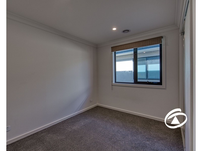 71 Billy Buttons Drive, Narre Warren VIC 3805