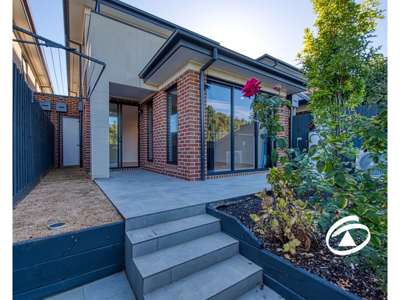 71 Billy Buttons Drive, Narre Warren VIC 3805