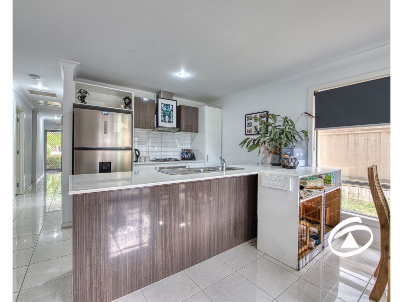 6 Comet Chase, Narre Warren South VIC 3805