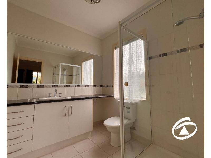 13 Vaucluse Street, Berwick VIC 3806