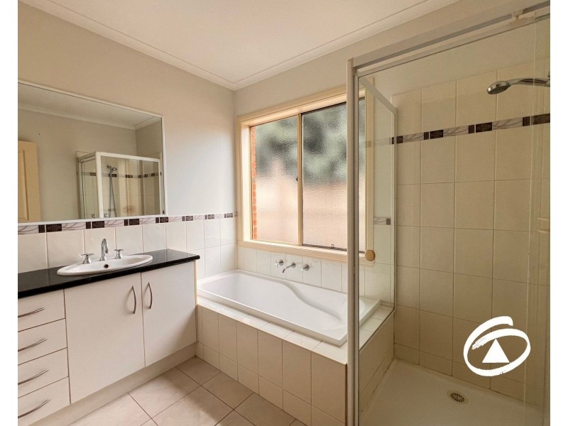 13 Vaucluse Street, Berwick VIC 3806