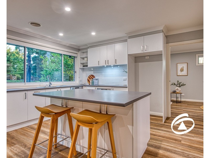 10 Maisie Road, Emerald VIC 3782