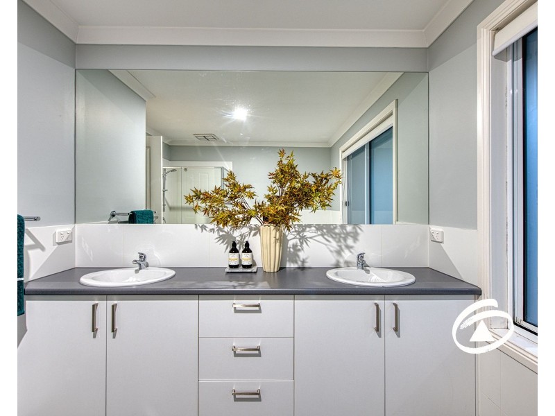 10 Maisie Road, Emerald VIC 3782