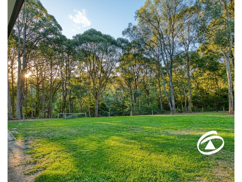 10 Maisie Road, Emerald VIC 3782