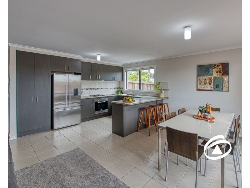 7/108 Ahern Road, Pakenham VIC 3810
